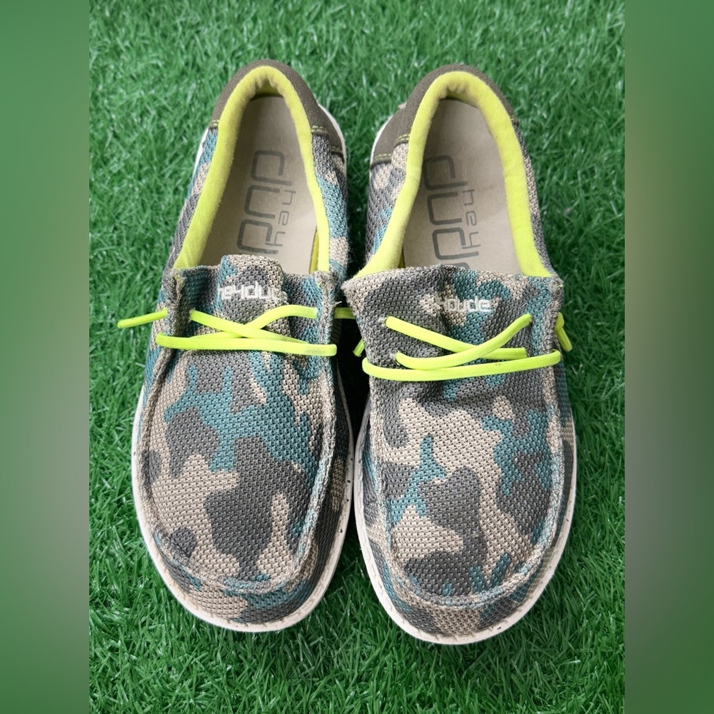 Hey‎ dude Wally shoes size 37￼
